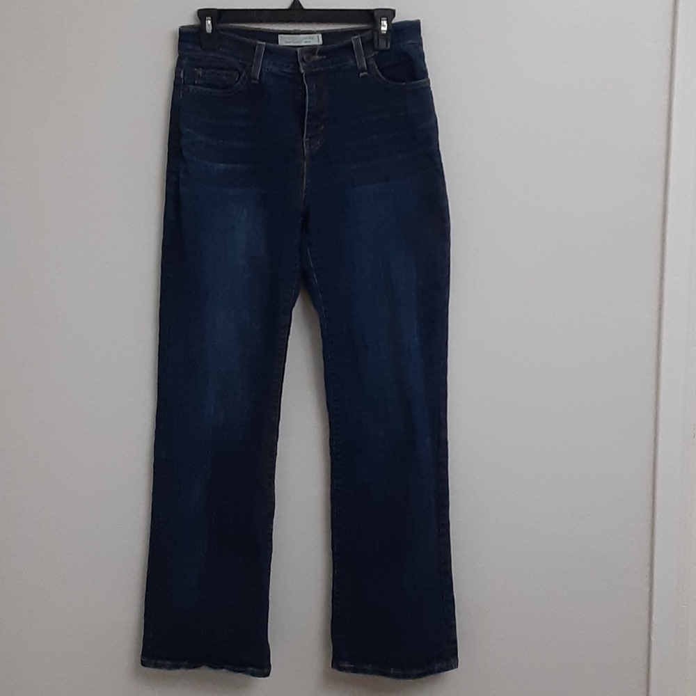 Levi's bootcut jeans